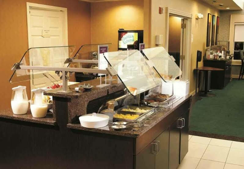 州立学院居留酒店 州学院 外观 照片